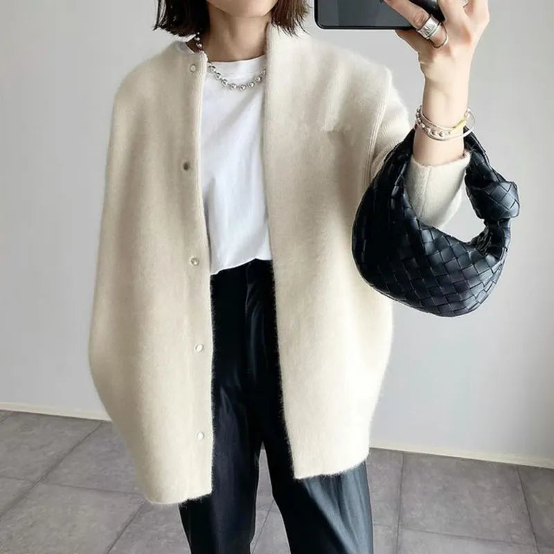 Women's knitted cardigan with button closure - Fino Fino